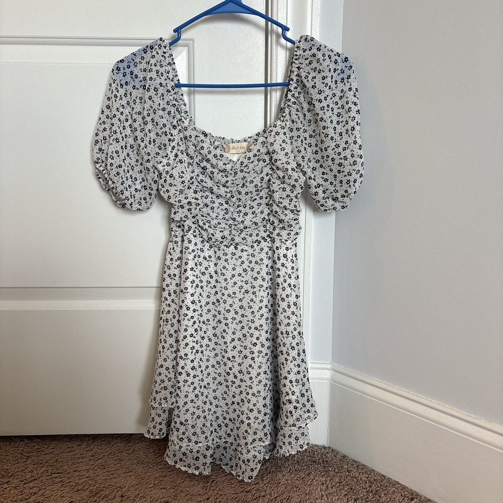 Altar'd State Black and White Floral Dress